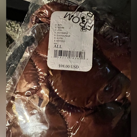 FP Movement Surplus Shine Quilted Bag in Nutshell Brown $98 Retail NWT - Picture 7 of 7